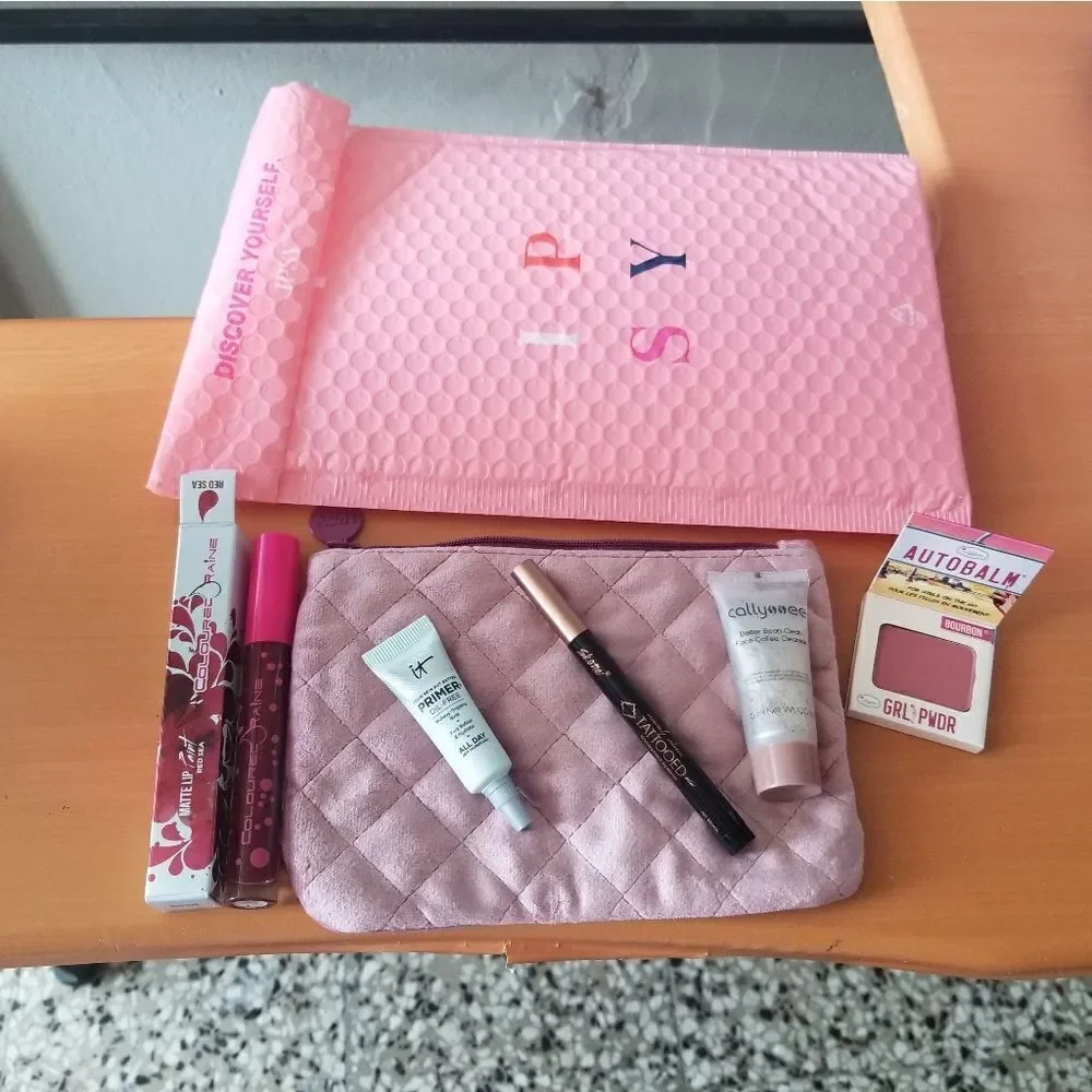 1* Ipsy bag